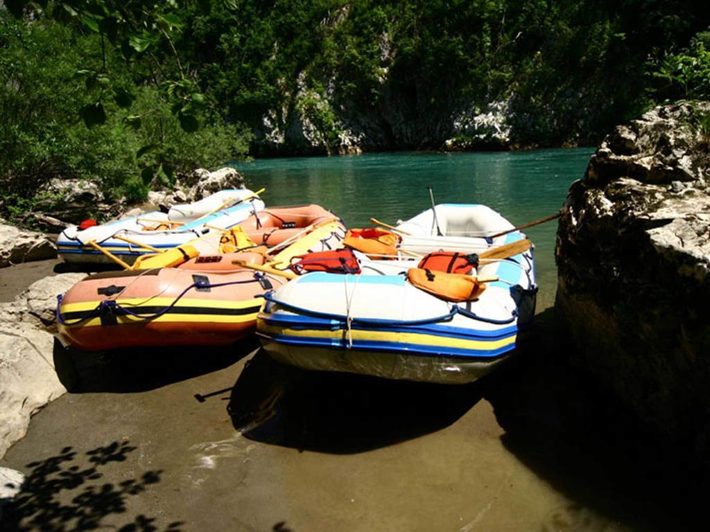 Rafting Camp Tara Center Tri Vodenice Bastasi Dış mekan fotoğraf