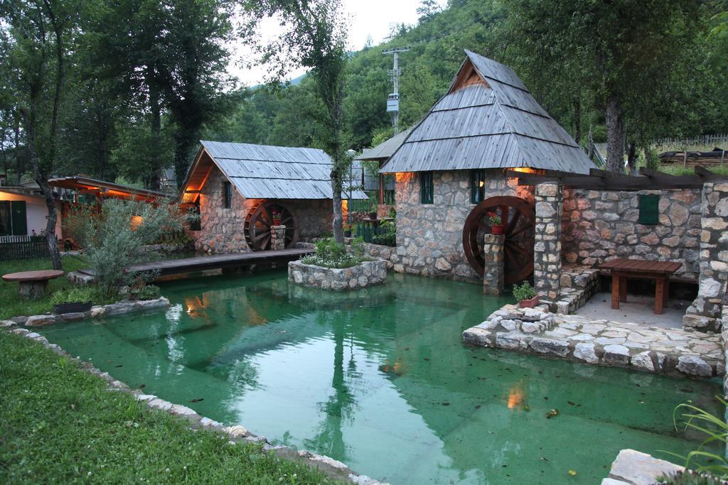 Rafting Camp Tara Center Tri Vodenice Bastasi Oda fotoğraf