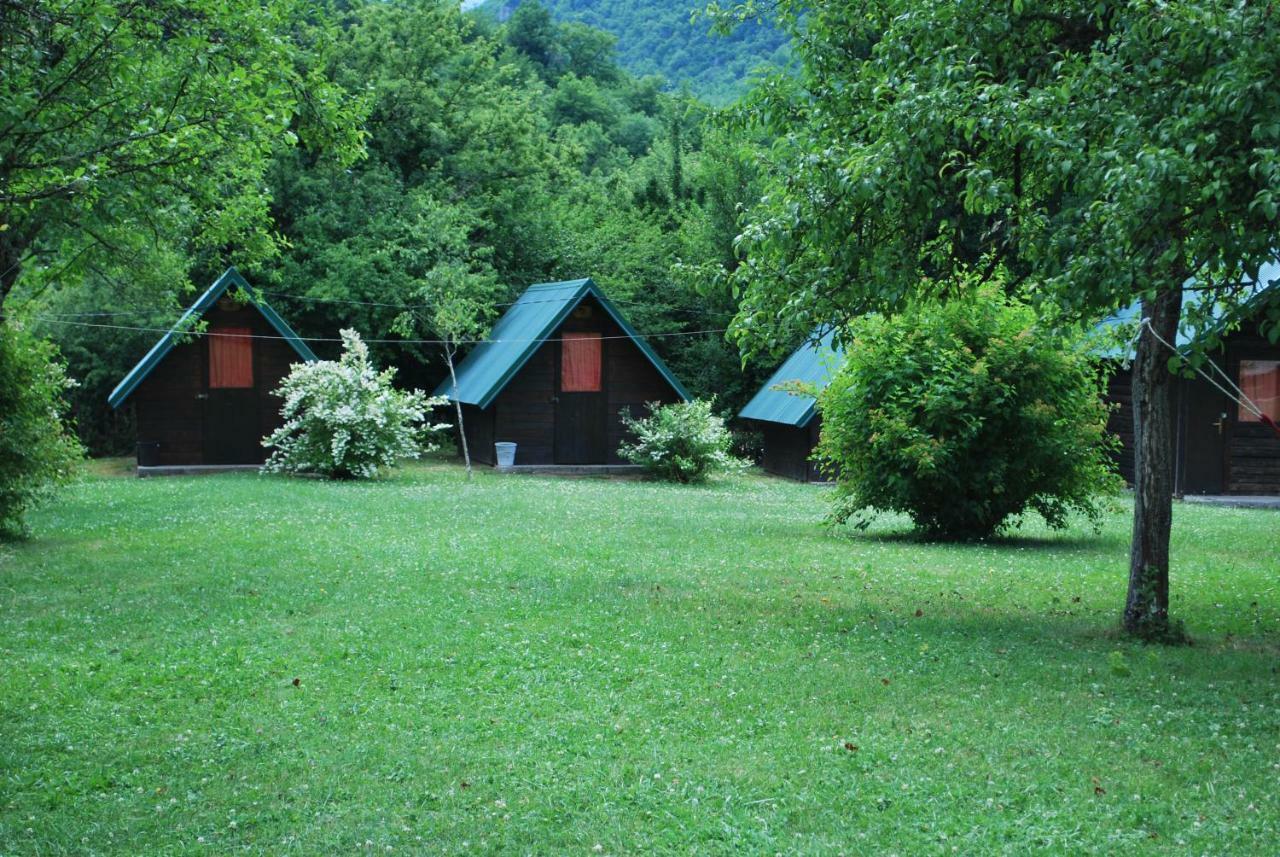 Rafting Camp Tara Center Tri Vodenice Bastasi Oda fotoğraf